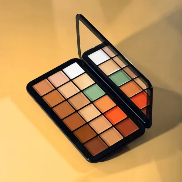 Pac Spotlight Concealer Palette 18 Colors