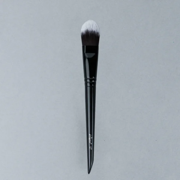 Just Gold Skincare Appreciation On Face Brush #127